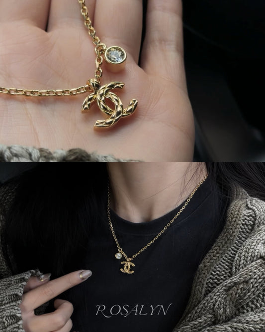 PLAID DOUBLE C NECKLACE