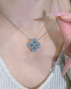 LOOP NECKLACE