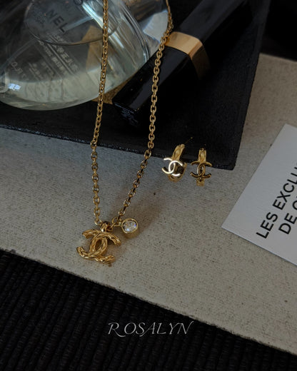 PLAID DOUBLE C NECKLACE