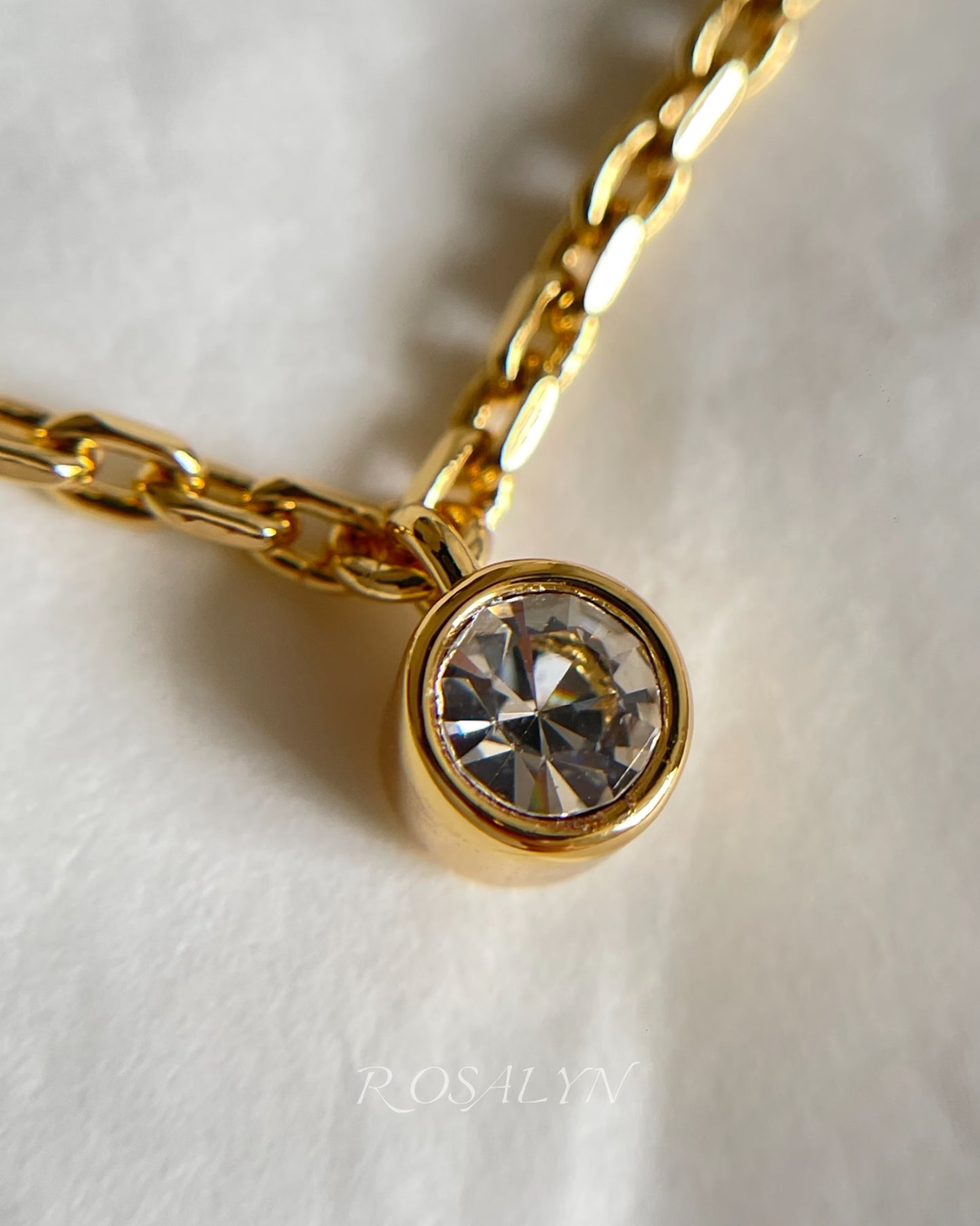 PLAID DOUBLE C NECKLACE