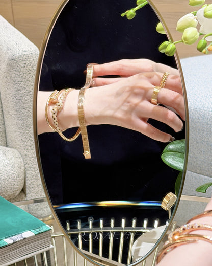 LOVE UNLIMITED  BRACELET