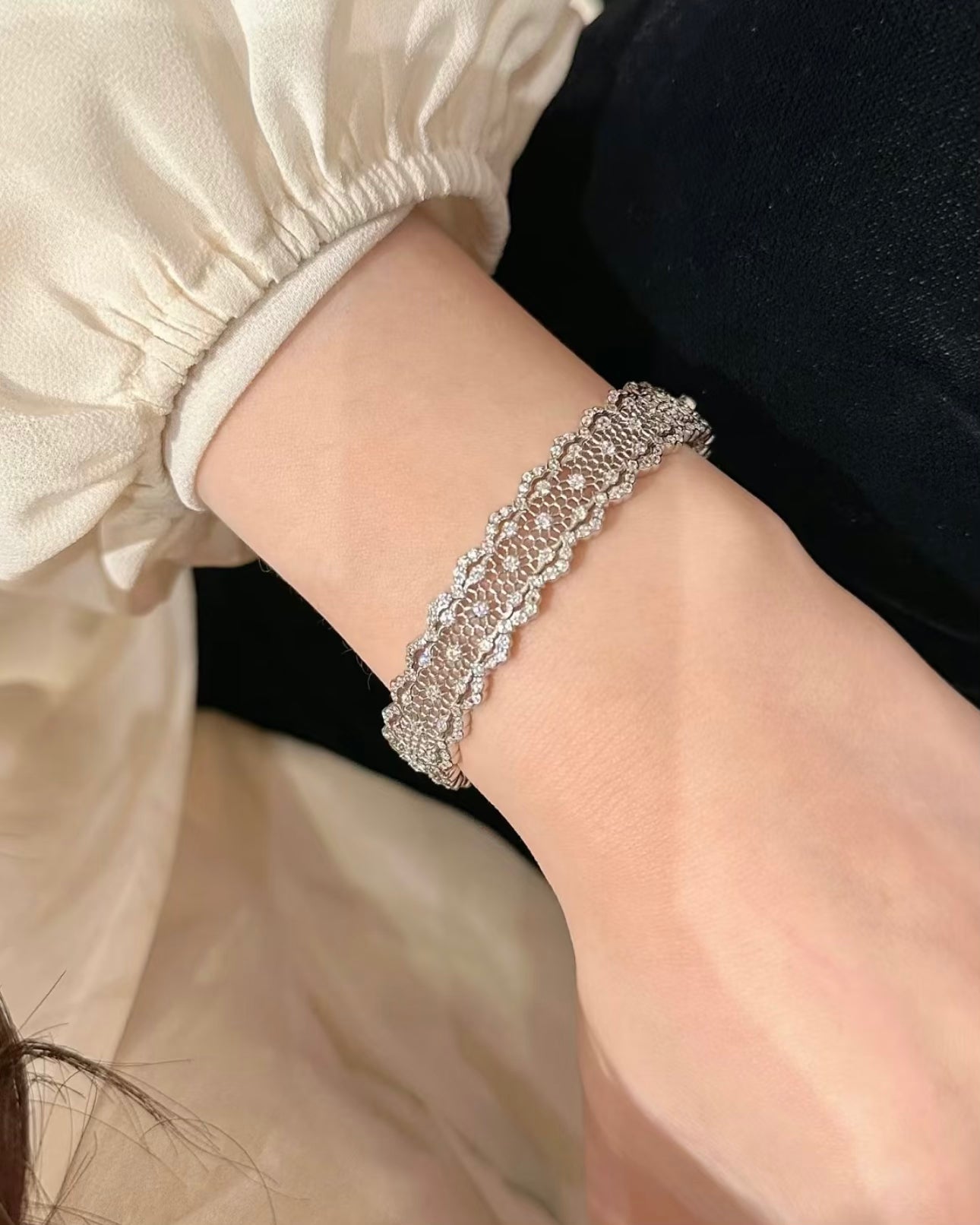 PURE SILVER LACE BRACELET
