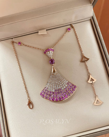 DIVAS' DREAM NECKLACE